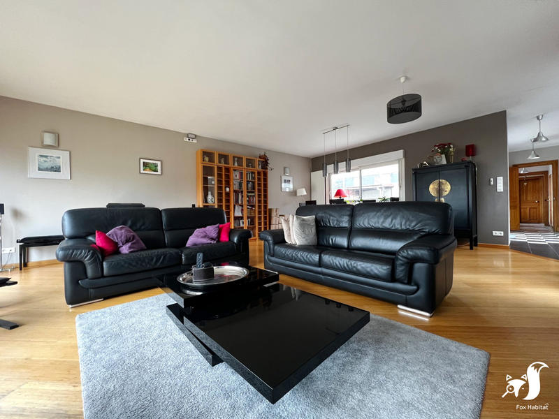 Maison ancienne - 195 m² - 6 pièces