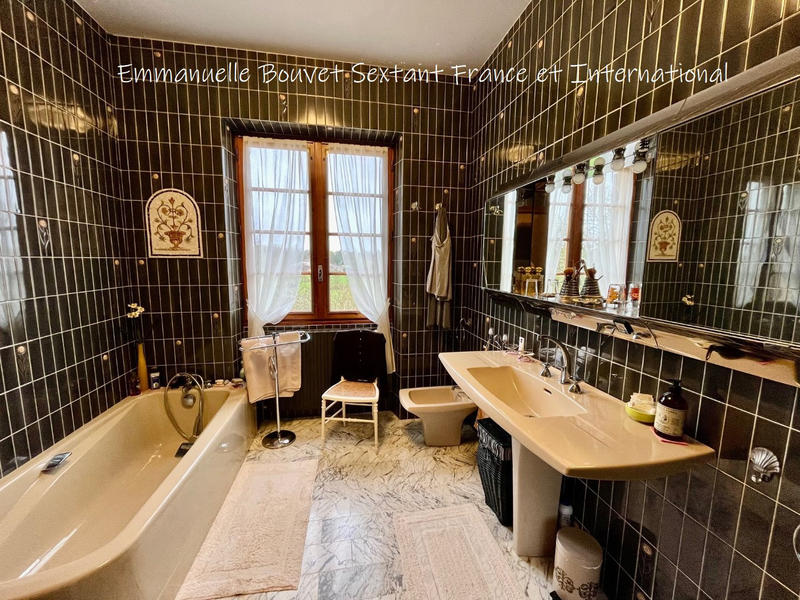 Maison - 150 m² - 6 pièces