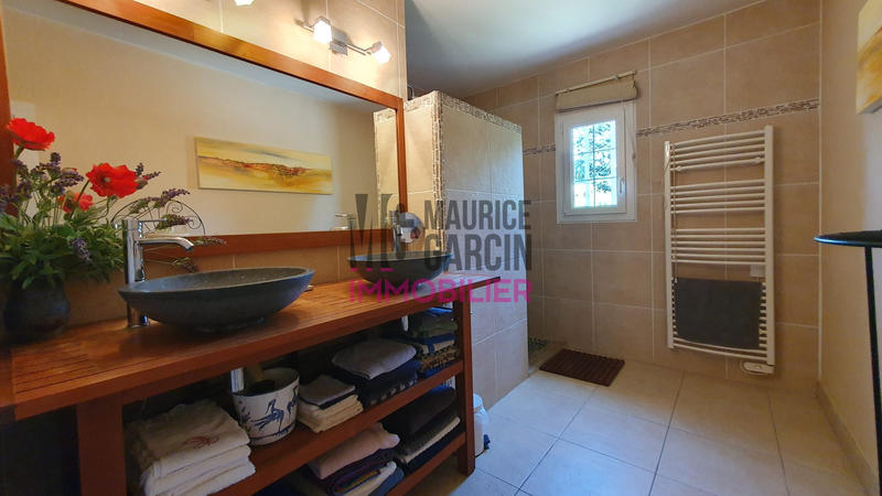 Maison - 170 m² - 6 pièces