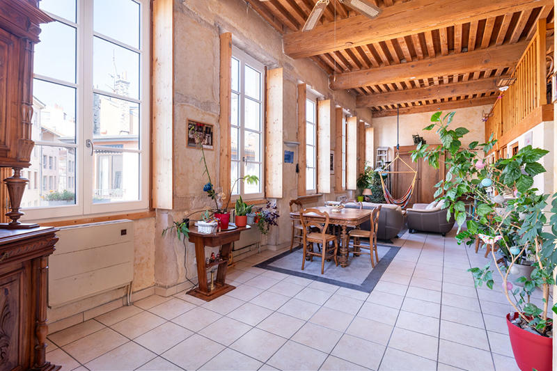 Appartement - 110 m² - 4 pièces