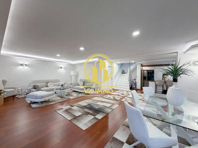 Maison - 111 m² - 4 pièces