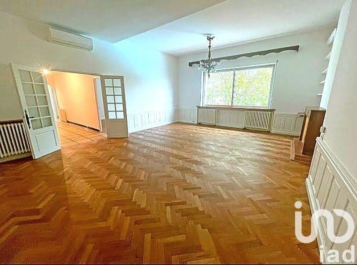 Maison - 184 m² - 7 pièces