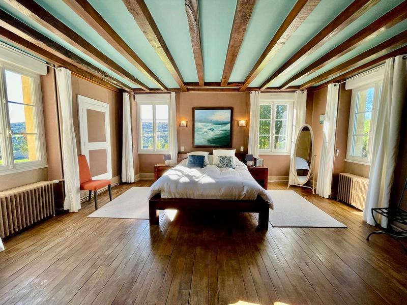 Manoir - 370 m² - 7 pièces