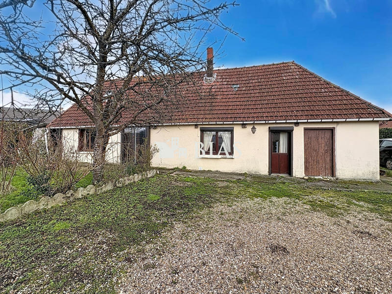 Maison - 80 m² - 5 pièces