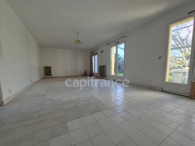 Maison - 188 m² - 8 pièces