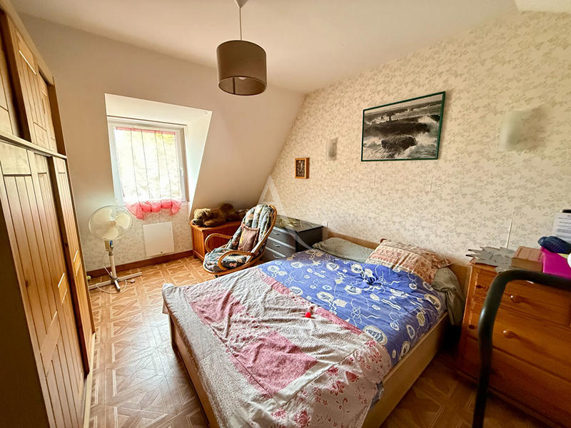 Maison - 91 m² - 5 pièces