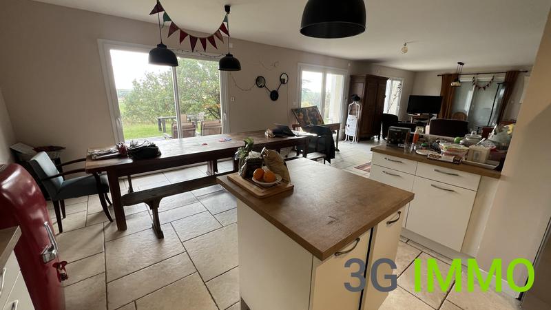 Maison - 150 m² - 7 pièces