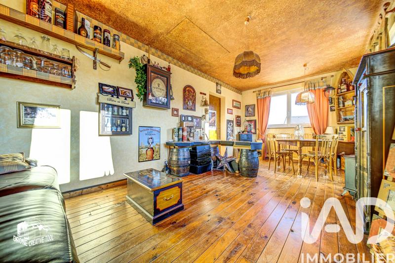 Maison - 159 m² - 7 pièces