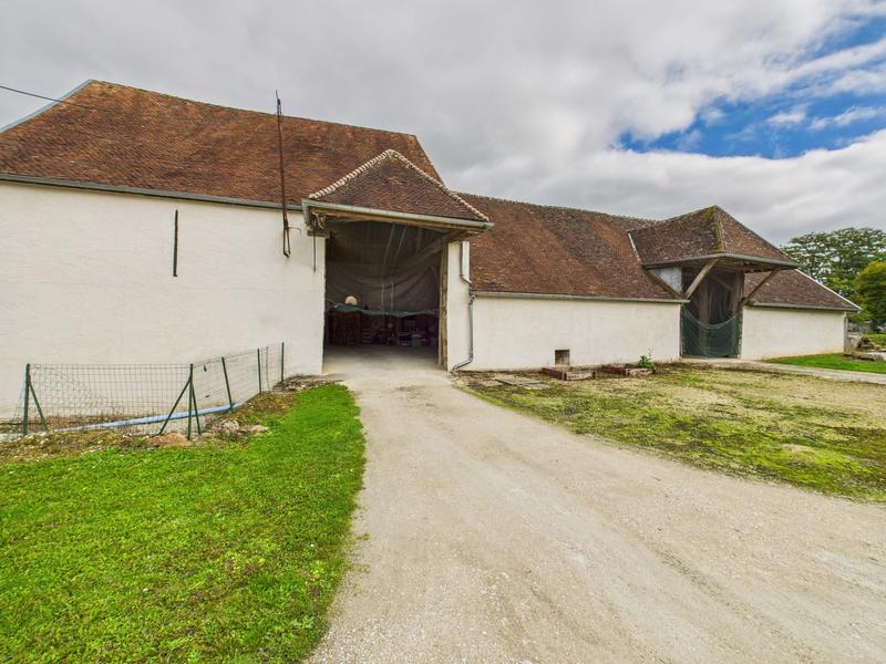 Maison - 186 m² - 7 pièces