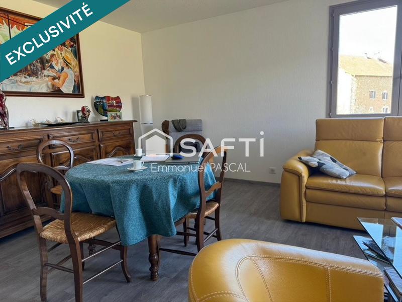 Maison de village - 295 m² - 15 pièces