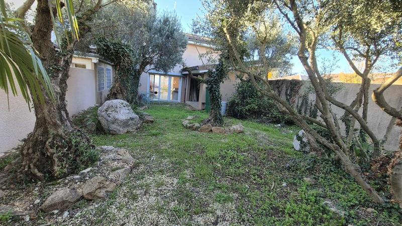 Maison - 100 m² - 2 pièces