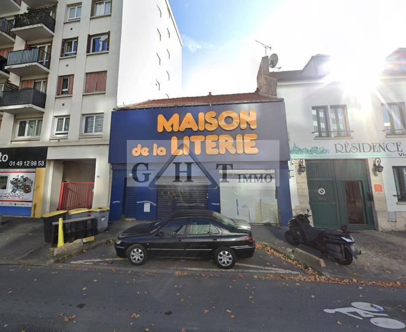 Local commercial - 481 m²