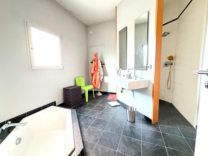 Maison - 141 m² - 6 pièces