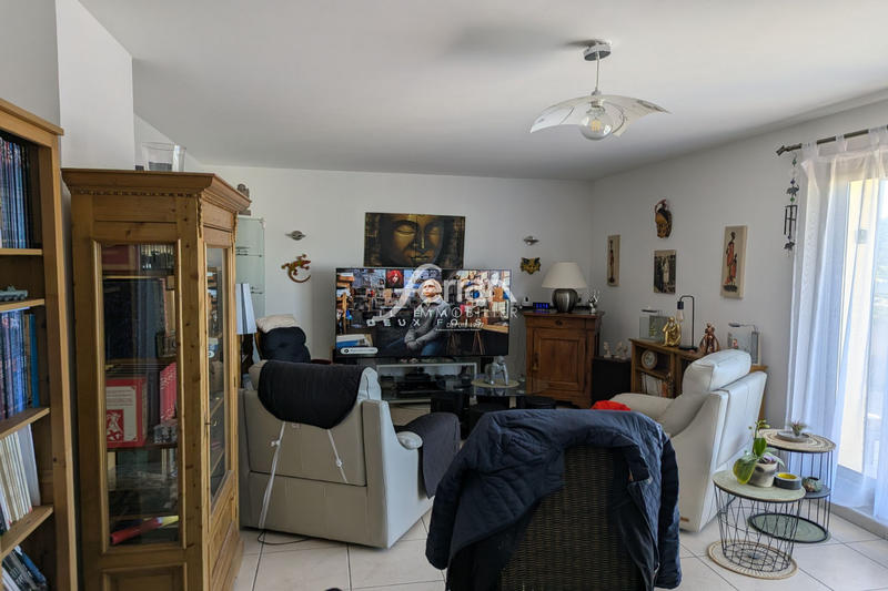 Appartement - 96 m² - 4 pièces