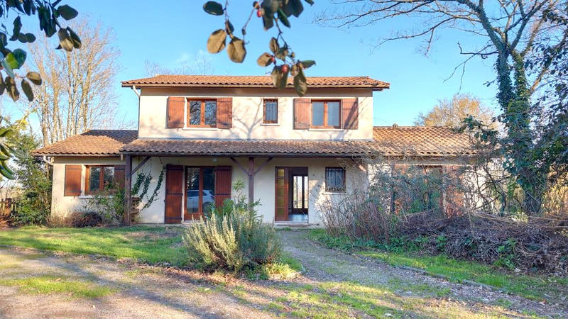 Maison - 151 m² - 7 pièces