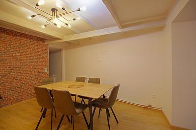 Maison - 234 m² - 7 pièces