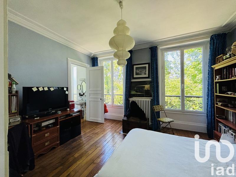 Maison - 340 m² - 10 pièces