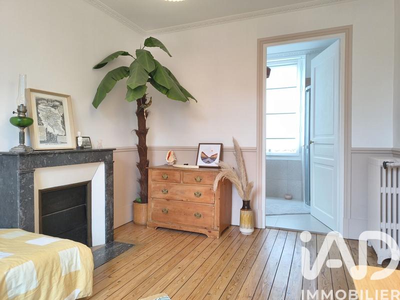 Maison - 160 m² - 5 pièces