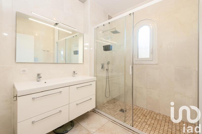 Maison - 151 m² - 5 pièces