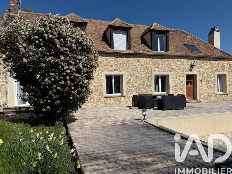 Maison - 444 m² - 14 pièces