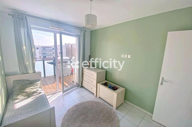 Appartement - 73 m² - 4 pièces