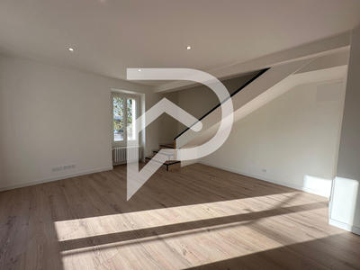 Maison de village - 99 m² - 6 pièces