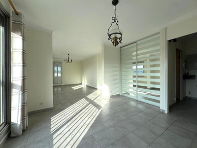 Appartement - 89 m² - 4 pièces