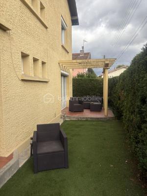 Maison traditionnelle - 100 m² - 6 pièces