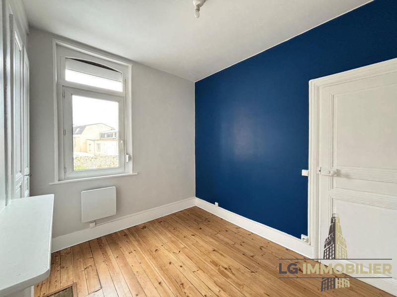 Maison - 87 m² - 7 pièces