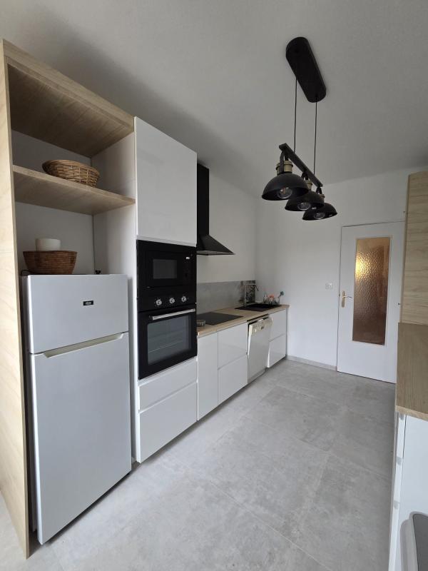 Penthouse - 80 m² - 2 pièces