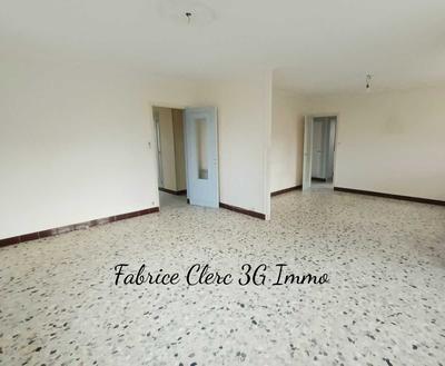 Maison - 88 m² - 5 pièces