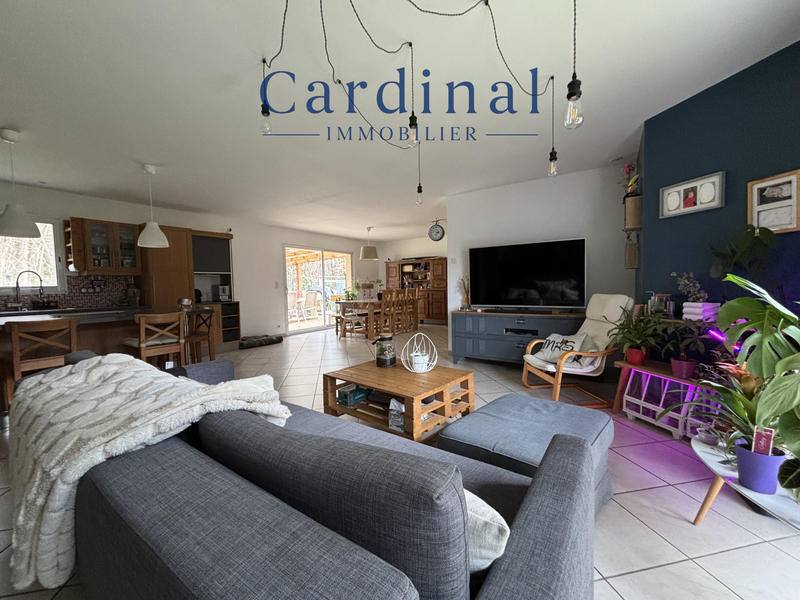 Maison - 170 m² - 8 pièces