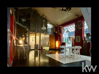 Maison - 500 m² - 8 pièces