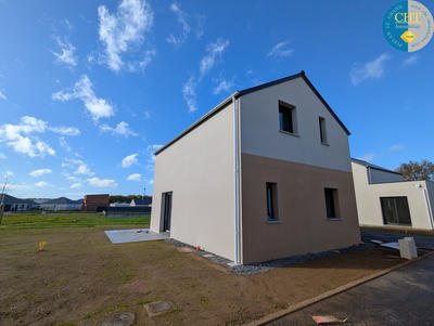 Maison - 83 m² - 4 pièces