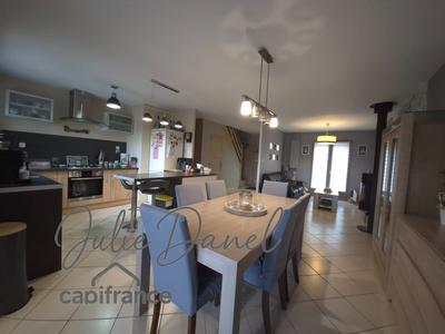 Maison - 120 m² - 5 pièces