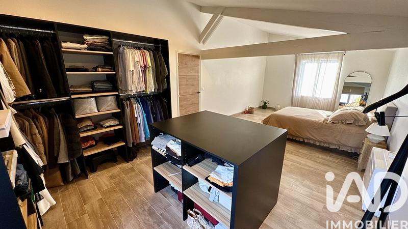 Maison - 177 m² - 6 pièces