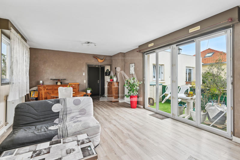 Appartement - 91 m² - 4 pièces