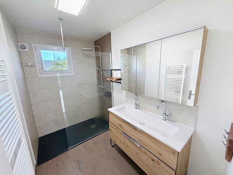 Maison - 150 m² - 7 pièces