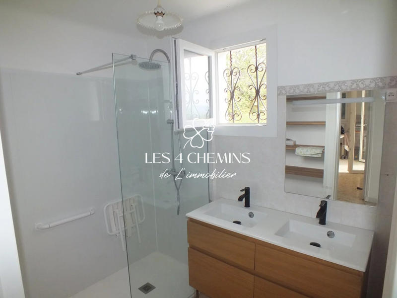 Villa - 100 m² - 4 pièces