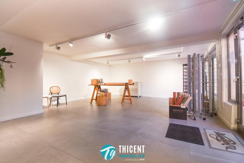 Fonds de commerce - Local commercial - 105 m²