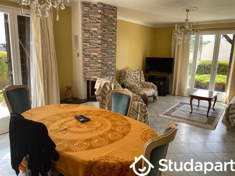 Chambre - 9 m² - 1 pièce