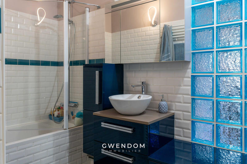 Appartement - 84 m² - 4 pièces