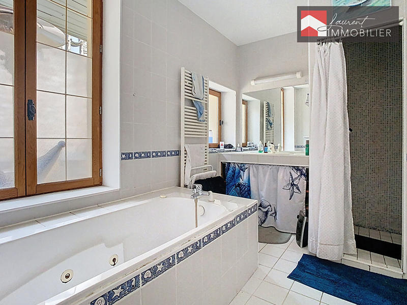 Maison - 136 m² - 4 pièces