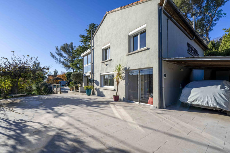 Villa - 135 m² - 6 pièces