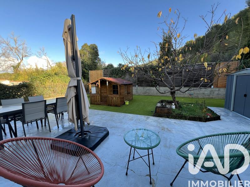 Maison - 95 m² - 4 pièces