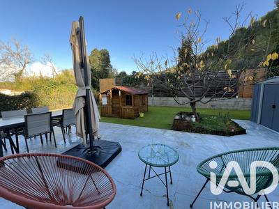 Maison - 95 m² - 4 pièces