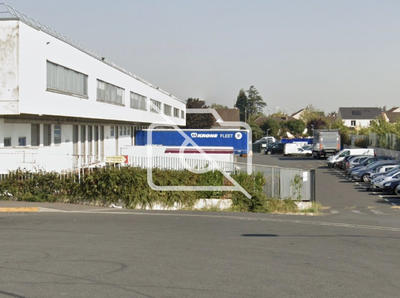 Entrepôt - 2 627 m²