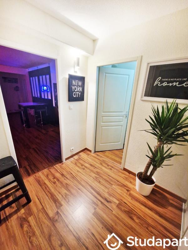 Chambre - 14 m² - 1 pièce