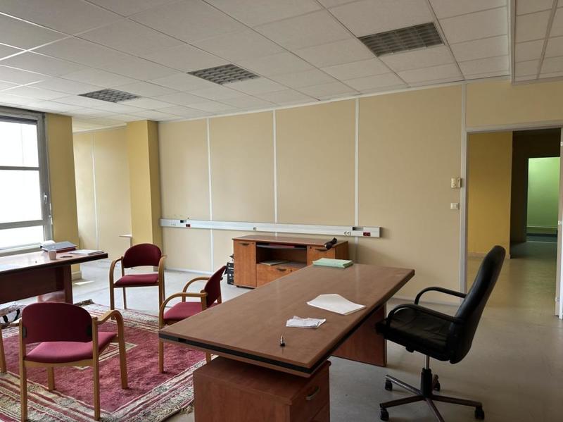 Fonds de commerce - 105 m²