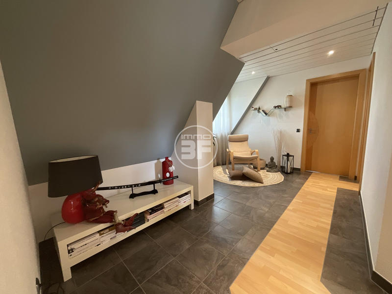 Maison traditionnelle - 163 m² - 7 pièces